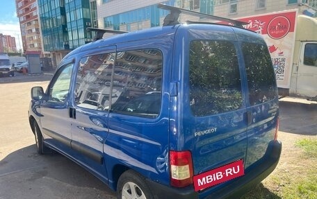 Peugeot Partner II рестайлинг 2, 2010 год, 440 000 рублей, 2 фотография