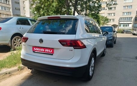 Volkswagen Tiguan II, 2017 год, 2 300 000 рублей, 9 фотография