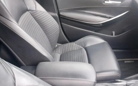 Toyota Corolla, 2019 год, 1 850 000 рублей, 8 фотография