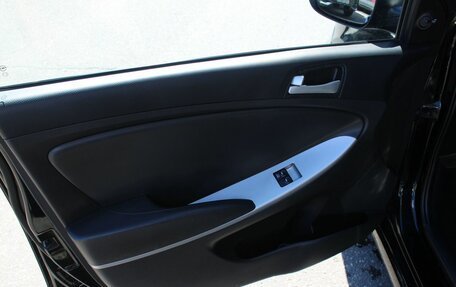 Hyundai Solaris II рестайлинг, 2013 год, 595 000 рублей, 11 фотография