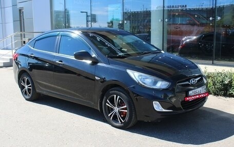 Hyundai Solaris II рестайлинг, 2013 год, 595 000 рублей, 9 фотография