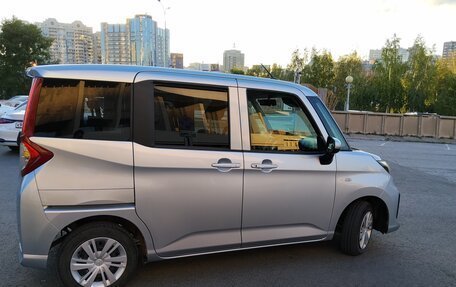 Toyota Roomy I, 2022 год, 915 000 рублей, 2 фотография