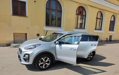 KIA Sportage IV рестайлинг, 2019 год, 2 180 000 рублей, 3 фотография