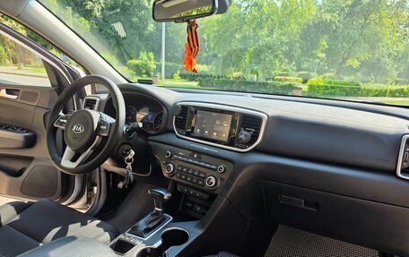 KIA Sportage IV рестайлинг, 2019 год, 2 180 000 рублей, 5 фотография