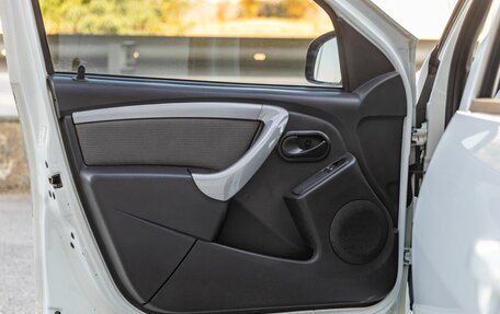Renault Duster I рестайлинг, 2013 год, 1 128 000 рублей, 26 фотография