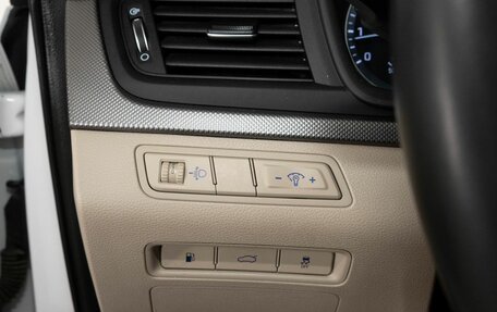 Hyundai Sonata VII, 2019 год, 1 998 000 рублей, 16 фотография