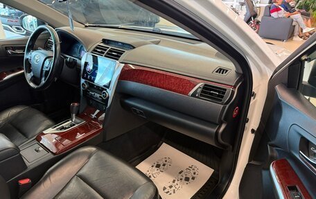 Toyota Camry, 2013 год, 1 949 000 рублей, 12 фотография
