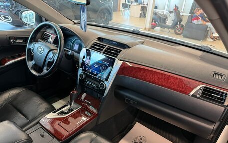 Toyota Camry, 2013 год, 1 949 000 рублей, 13 фотография