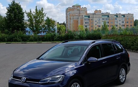 Volkswagen Golf VII, 2018 год, 1 450 000 рублей, 9 фотография