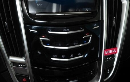Cadillac SRX II рестайлинг, 2015 год, 1 850 000 рублей, 11 фотография
