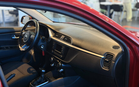 KIA Rio IV, 2021 год, 1 450 000 рублей, 10 фотография