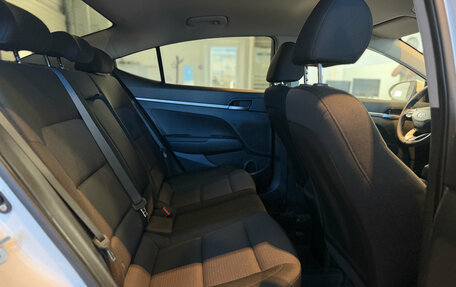 Hyundai Elantra VI рестайлинг, 2019 год, 1 500 000 рублей, 16 фотография