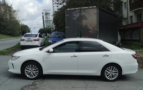 Toyota Camry, 2015 год, 2 300 000 рублей, 15 фотография