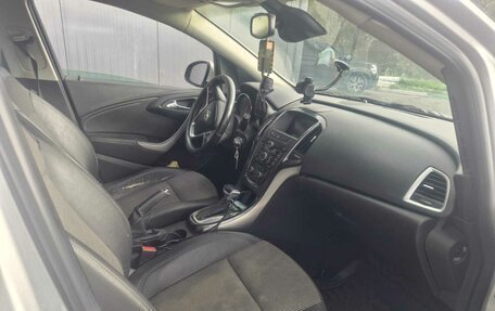 Opel Astra J, 2013 год, 620 000 рублей, 6 фотография