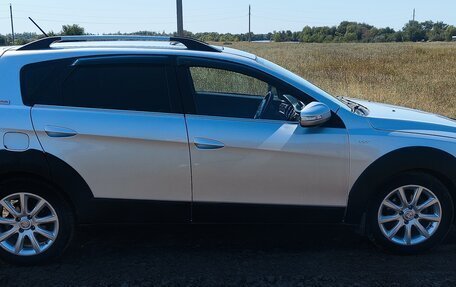 DongFeng H30 Cross, 2014 год, 760 000 рублей, 3 фотография