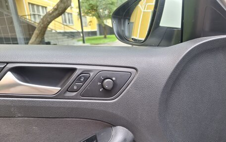 Volkswagen Jetta VI, 2012 год, 1 100 000 рублей, 11 фотография