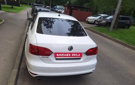 Volkswagen Jetta VI, 2012 год, 1 100 000 рублей, 5 фотография
