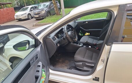 Volkswagen Jetta VI, 2012 год, 1 100 000 рублей, 13 фотография