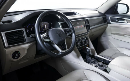 Volkswagen Teramont I, 2021 год, 4 390 000 рублей, 18 фотография