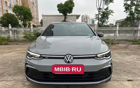 Volkswagen Golf VIII, 2023 год, 1 600 999 рублей, 2 фотография
