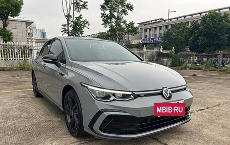 Volkswagen Golf VIII, 2023 год, 1 600 999 рублей, 3 фотография