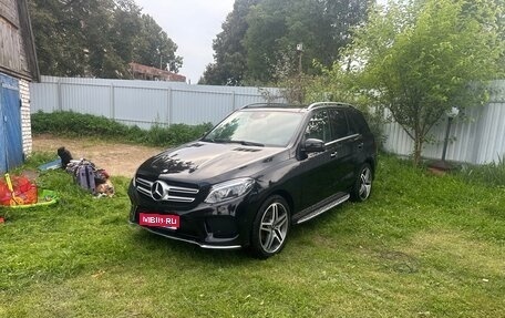 Mercedes-Benz GLE, 2015 год, 3 120 000 рублей, 1 фотография