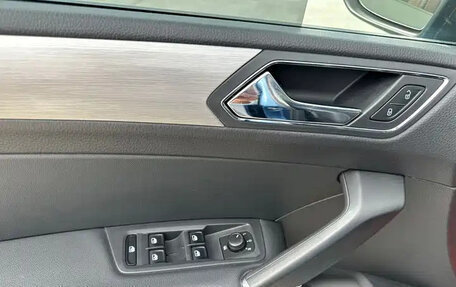 Volkswagen Touran III, 2022 год, 1 392 000 рублей, 20 фотография