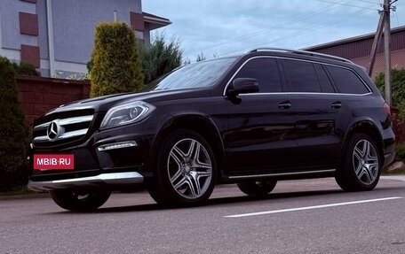Mercedes-Benz GL-Класс, 2013 год, 2 400 000 рублей, 2 фотография