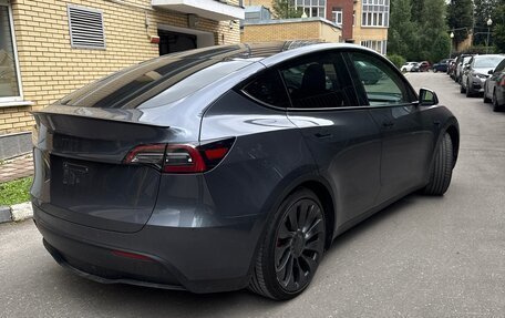Tesla Model Y I, 2023 год, 5 800 000 рублей, 4 фотография