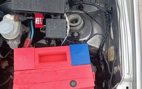 Suzuki Ignis II (HR), 2003 год, 250 000 рублей, 12 фотография