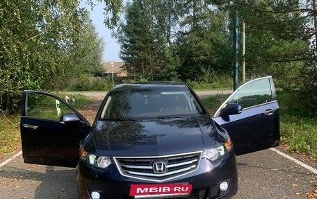 Honda Accord VIII рестайлинг, 2008 год, 1 060 000 рублей, 8 фотография