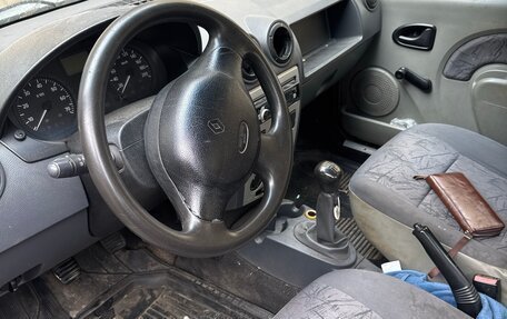 Renault Logan I, 2006 год, 120 000 рублей, 5 фотография