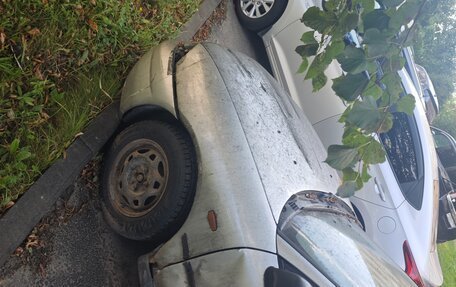 Mitsubishi Carisma I, 1996 год, 70 000 рублей, 3 фотография