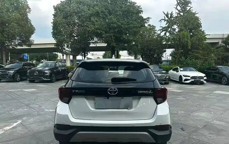 Toyota Yaris XP150 рестайлинг, 2021 год, 1 745 000 рублей, 14 фотография