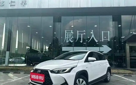 Toyota Yaris XP150 рестайлинг, 2021 год, 1 745 000 рублей, 2 фотография
