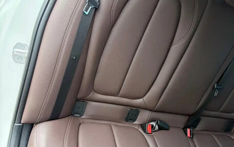 BMW 1 серия, 2023 год, 2 100 000 рублей, 14 фотография