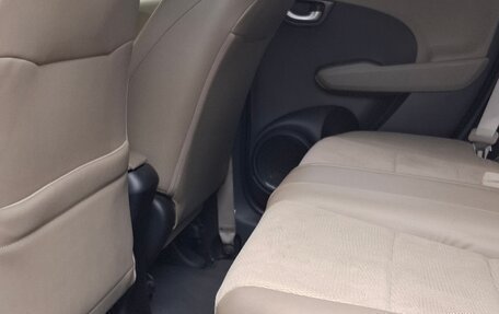 Honda Fit III, 2013 год, 800 000 рублей, 2 фотография