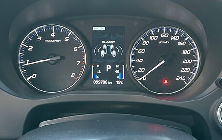 Mitsubishi Outlander III рестайлинг 3, 2022 год, 2 350 000 рублей, 11 фотография