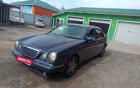 Mercedes-Benz E-Класс, 2000 год, 220 000 рублей, 3 фотография