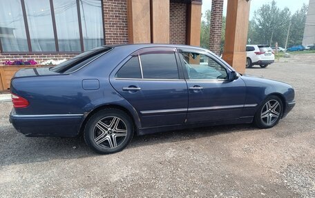 Mercedes-Benz E-Класс, 2000 год, 220 000 рублей, 6 фотография