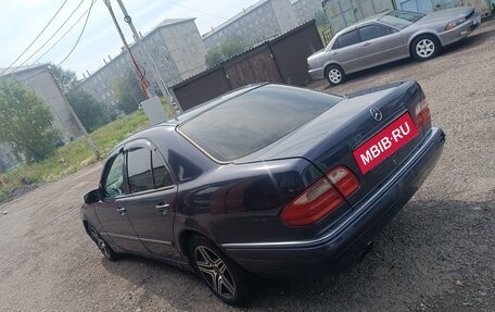 Mercedes-Benz E-Класс, 2000 год, 220 000 рублей, 8 фотография