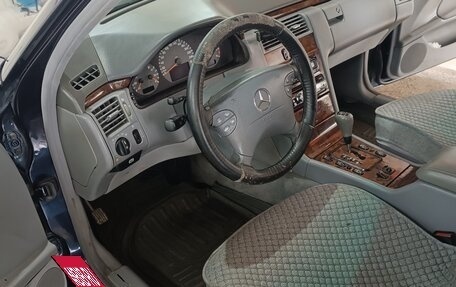 Mercedes-Benz E-Класс, 2000 год, 220 000 рублей, 13 фотография