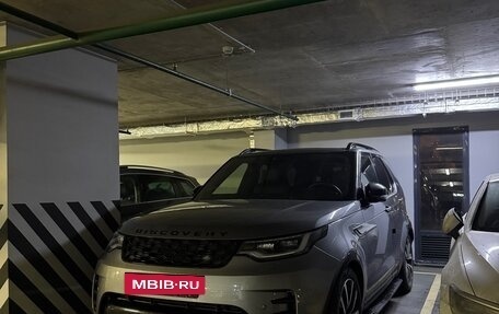 Land Rover Discovery IV, 2021 год, 7 100 000 рублей, 4 фотография