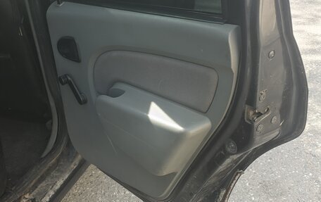 Renault Logan I, 2007 год, 130 000 рублей, 10 фотография