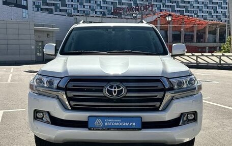 Toyota Land Cruiser 200, 2015 год, 5 019 000 рублей, 8 фотография