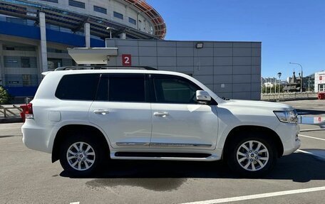 Toyota Land Cruiser 200, 2015 год, 5 019 000 рублей, 6 фотография