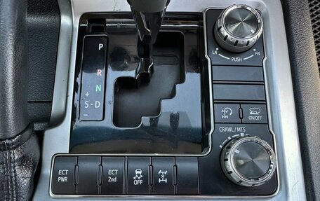 Toyota Land Cruiser 200, 2015 год, 5 019 000 рублей, 12 фотография
