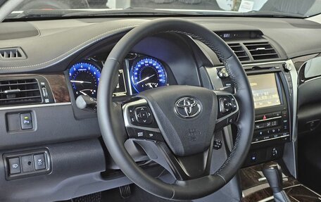 Toyota Camry, 2017 год, 2 289 000 рублей, 12 фотография