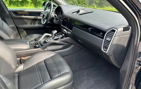 Porsche Cayenne III, 2021 год, 7 600 000 рублей, 14 фотография