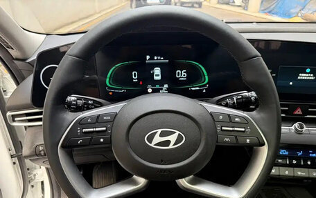 Hyundai Elantra, 2026 год, 1 900 000 рублей, 9 фотография